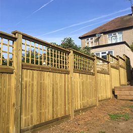 Trellis fencing on more level